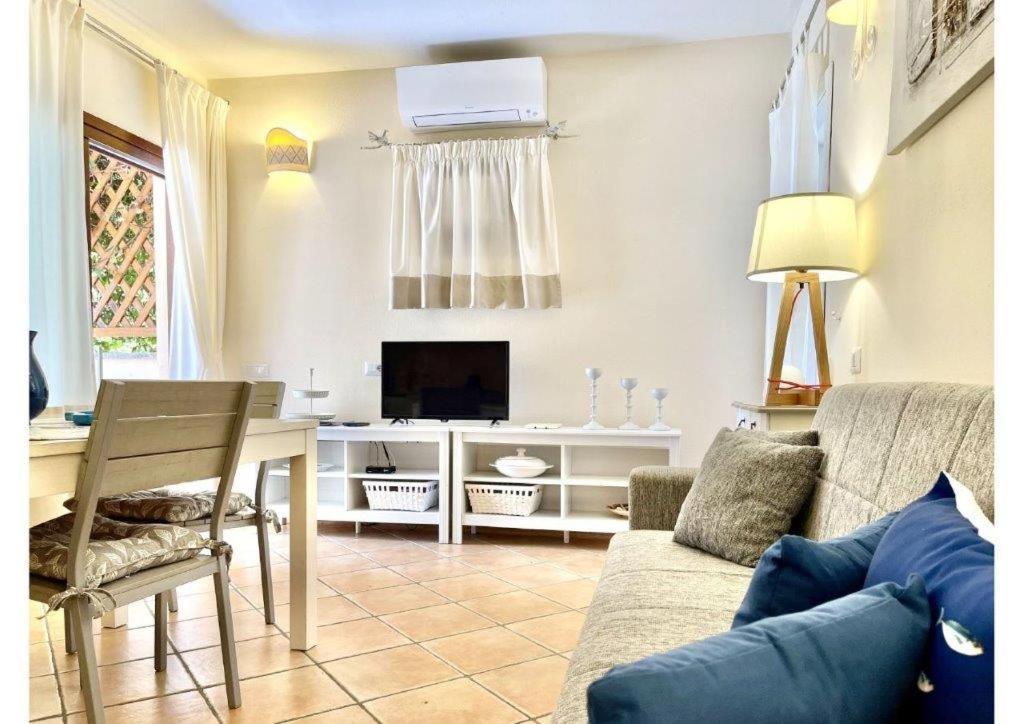 Ferienwohnung Le Residenze Sul Mare B6 Porto Ottiolu Exterior foto