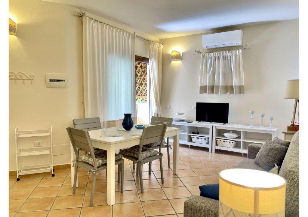 Ferienwohnung Le Residenze Sul Mare B6 Porto Ottiolu Exterior foto