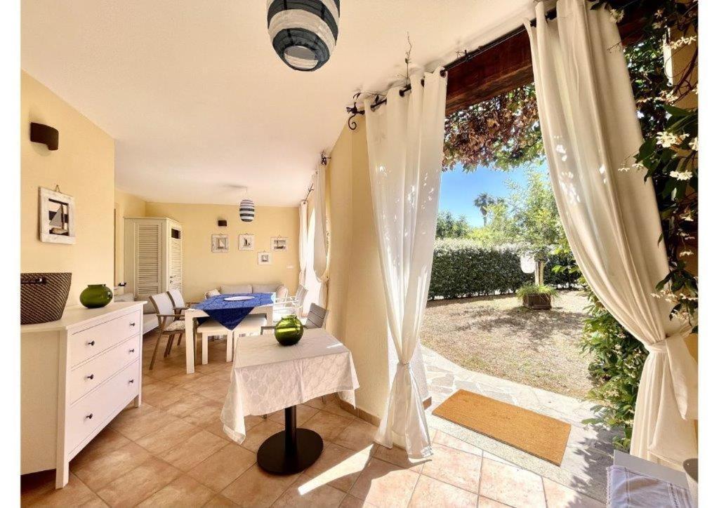 Ferienwohnung Le Residenze Sul Mare B6 Porto Ottiolu Exterior foto
